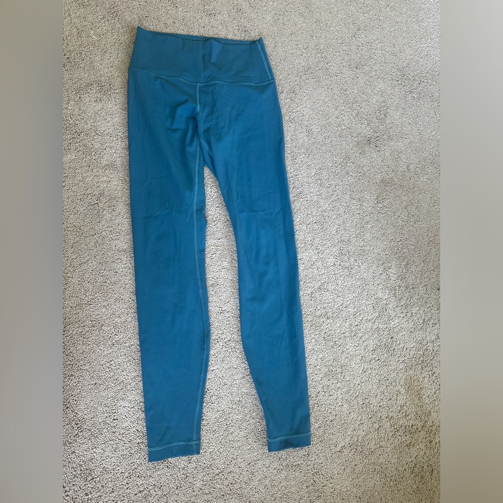 Lululemon capture blue align leggings